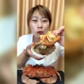 吃瓜娱乐站小美,小美带你领略吃瓜娱乐站的趣味瞬间